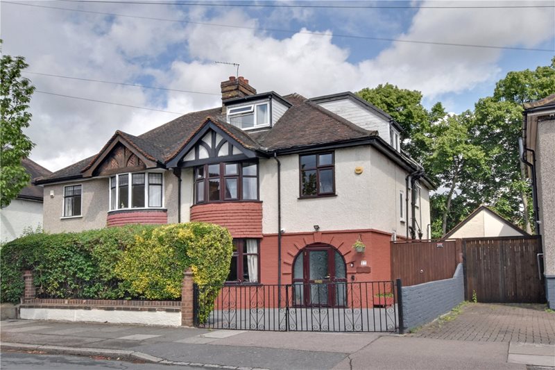 Canberra Road, Charlton, London, SE7
