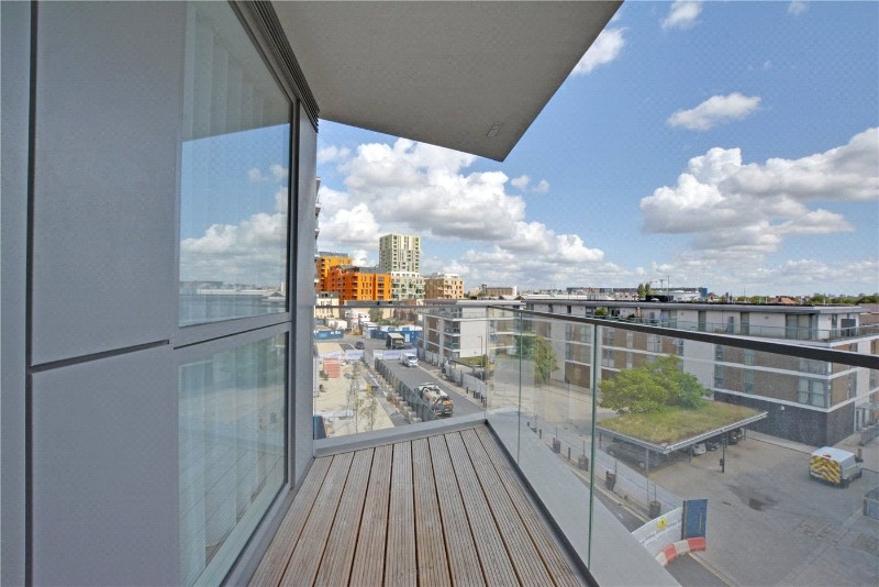 Wyndham Apartments, 67 River Gardens Walk, London, SE10
