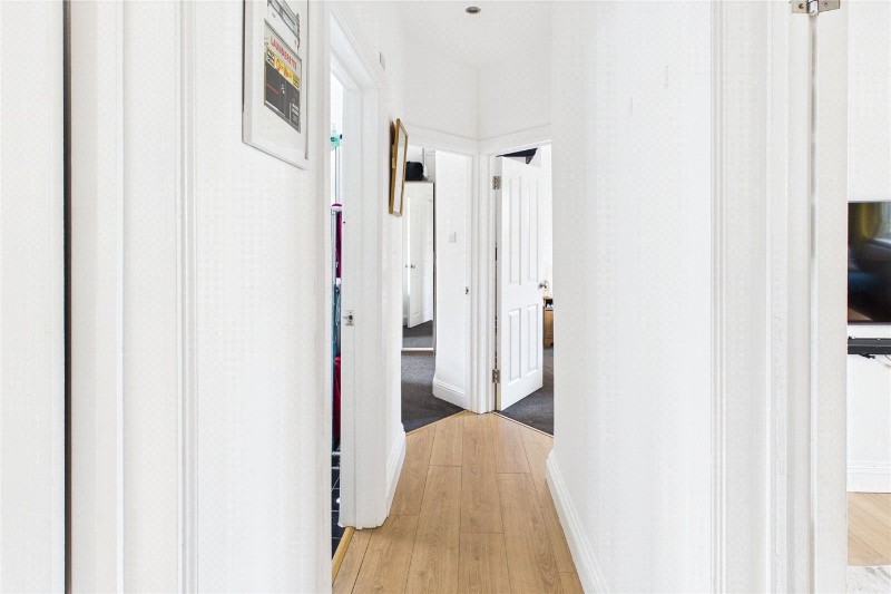 Cricklade Avenue, London, SW2