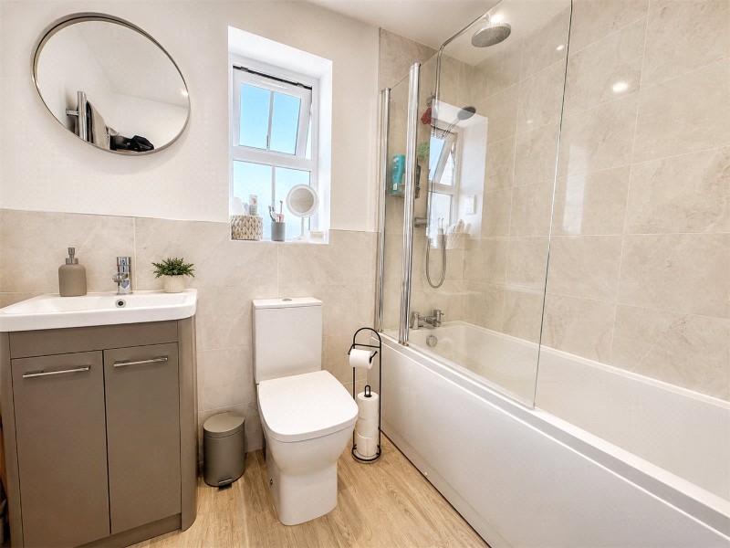 Simmonds Way, Metheringham, Lincoln, Lincolnshire, LN4