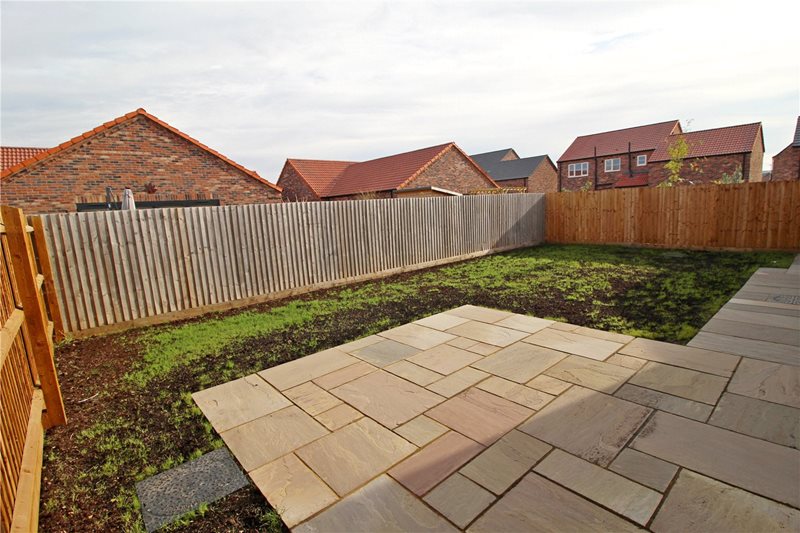 Farnborough Close, Pinchbeck, Spalding, PE11