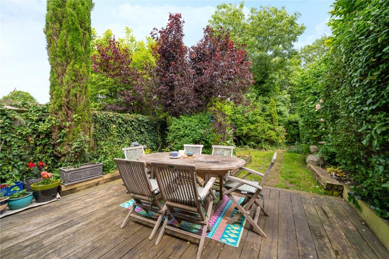 Crystal Palace Road, East Dulwich, London, SE22