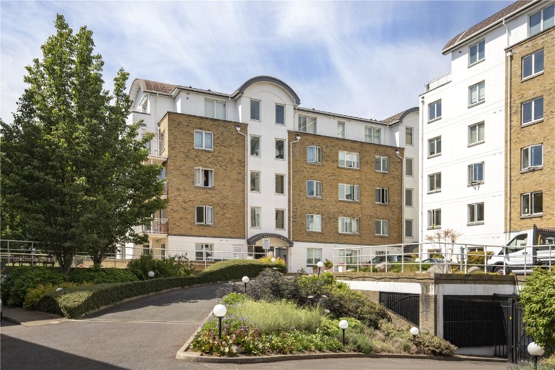 Point Pleasant, London, SW18