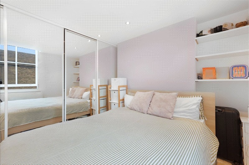 Seven Sisters Road, London, N7