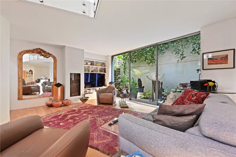 Macklin Street, London, WC2B