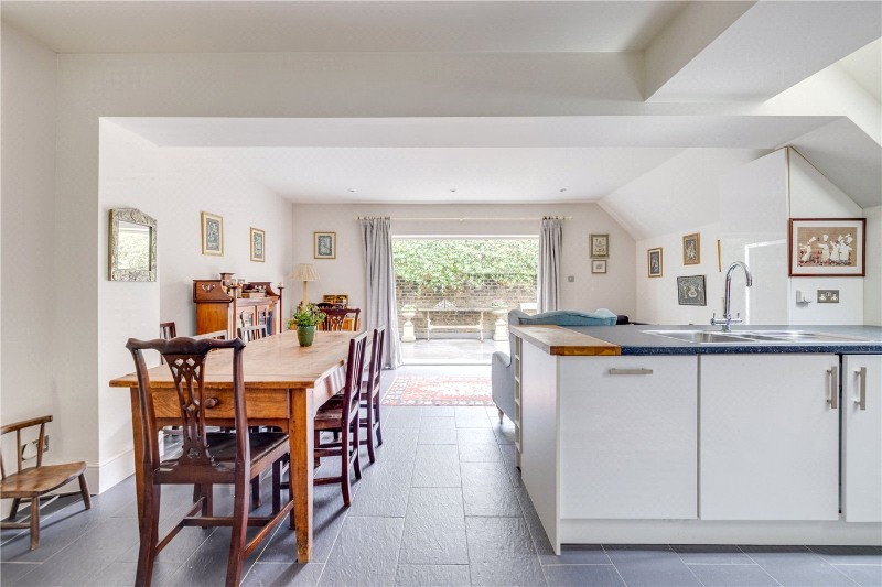 Hestercombe Avenue, London, SW6