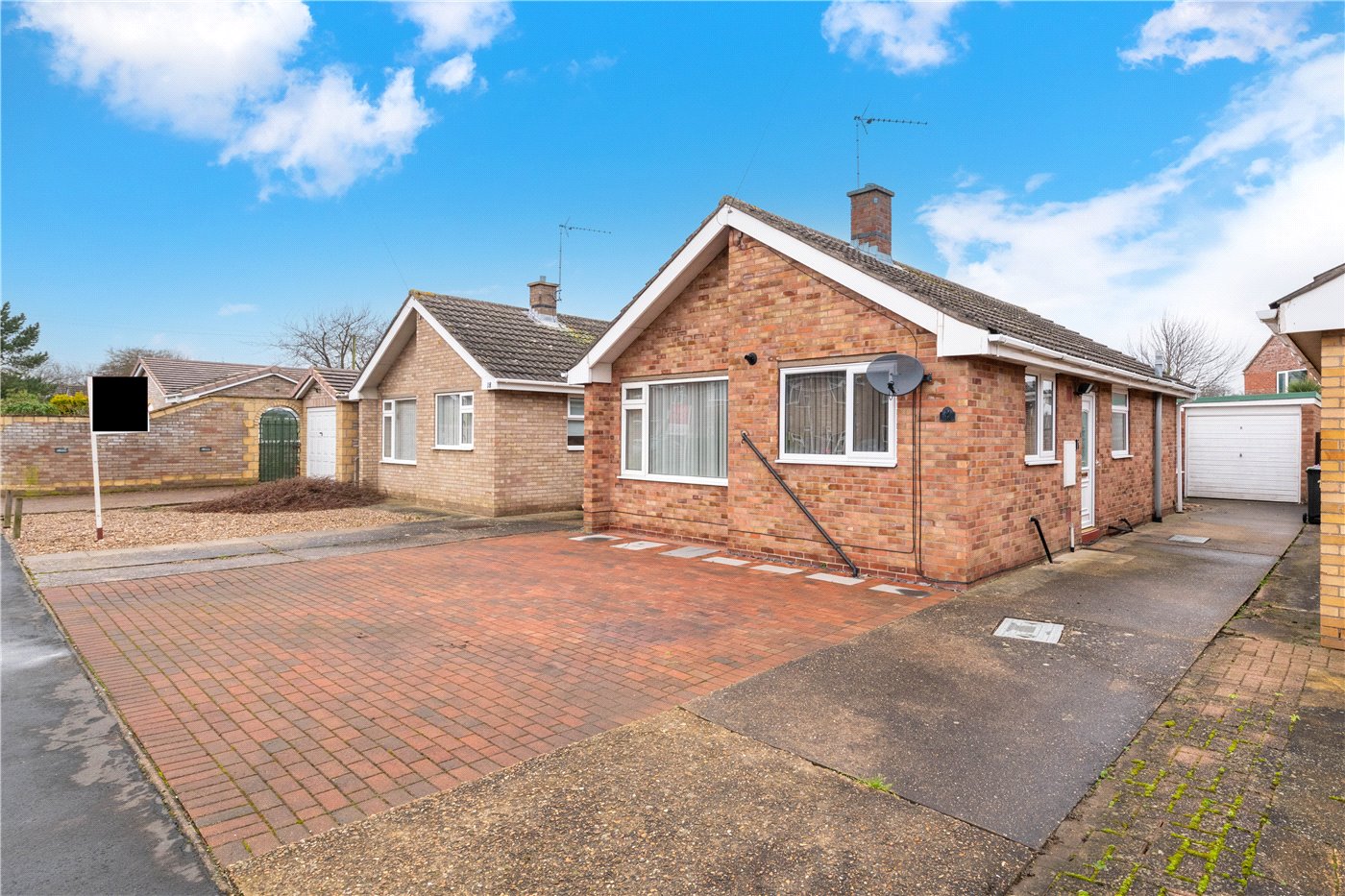 Stephens Way, Sleaford, Lincolnshire, NG34 2 bedroom bungalow in Sleaford