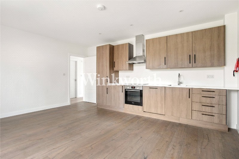 Frobisher Road, London, N8