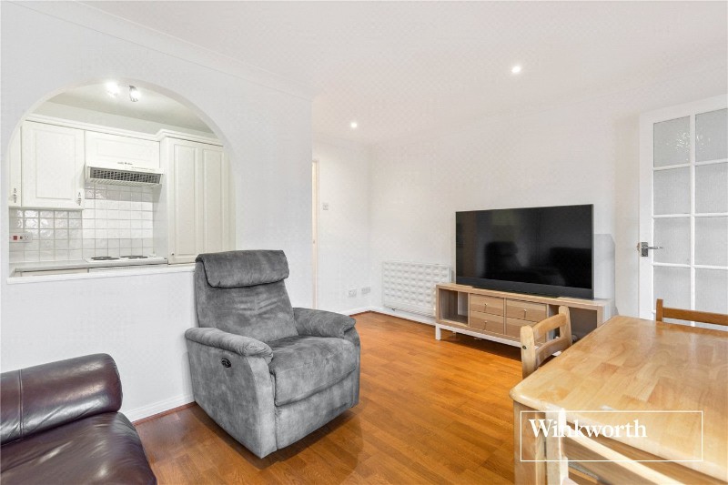 Dorset Mews, Finchley, London, N3