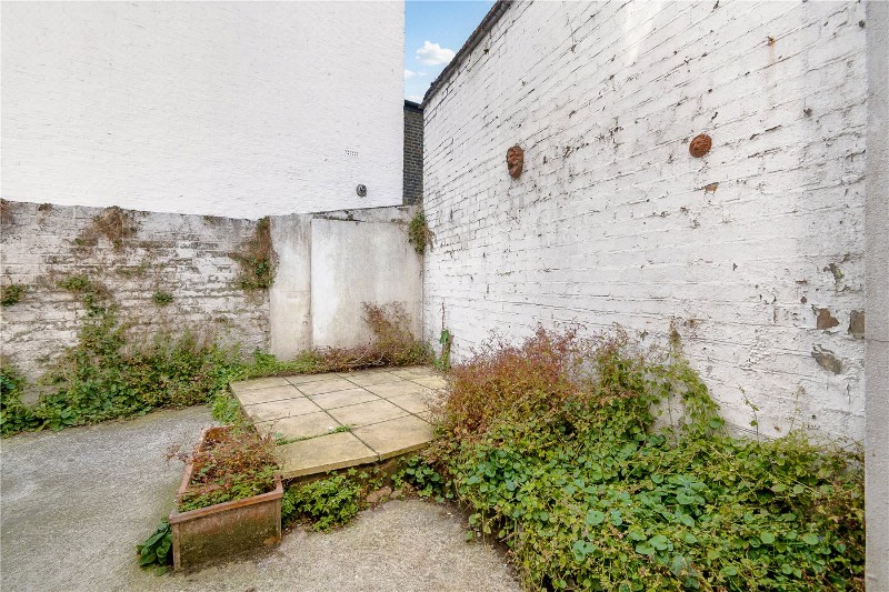 Lausanne Road, Nunhead, London, SE15