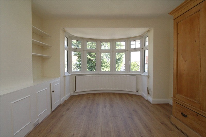 Cleveley Crescent, London, W5