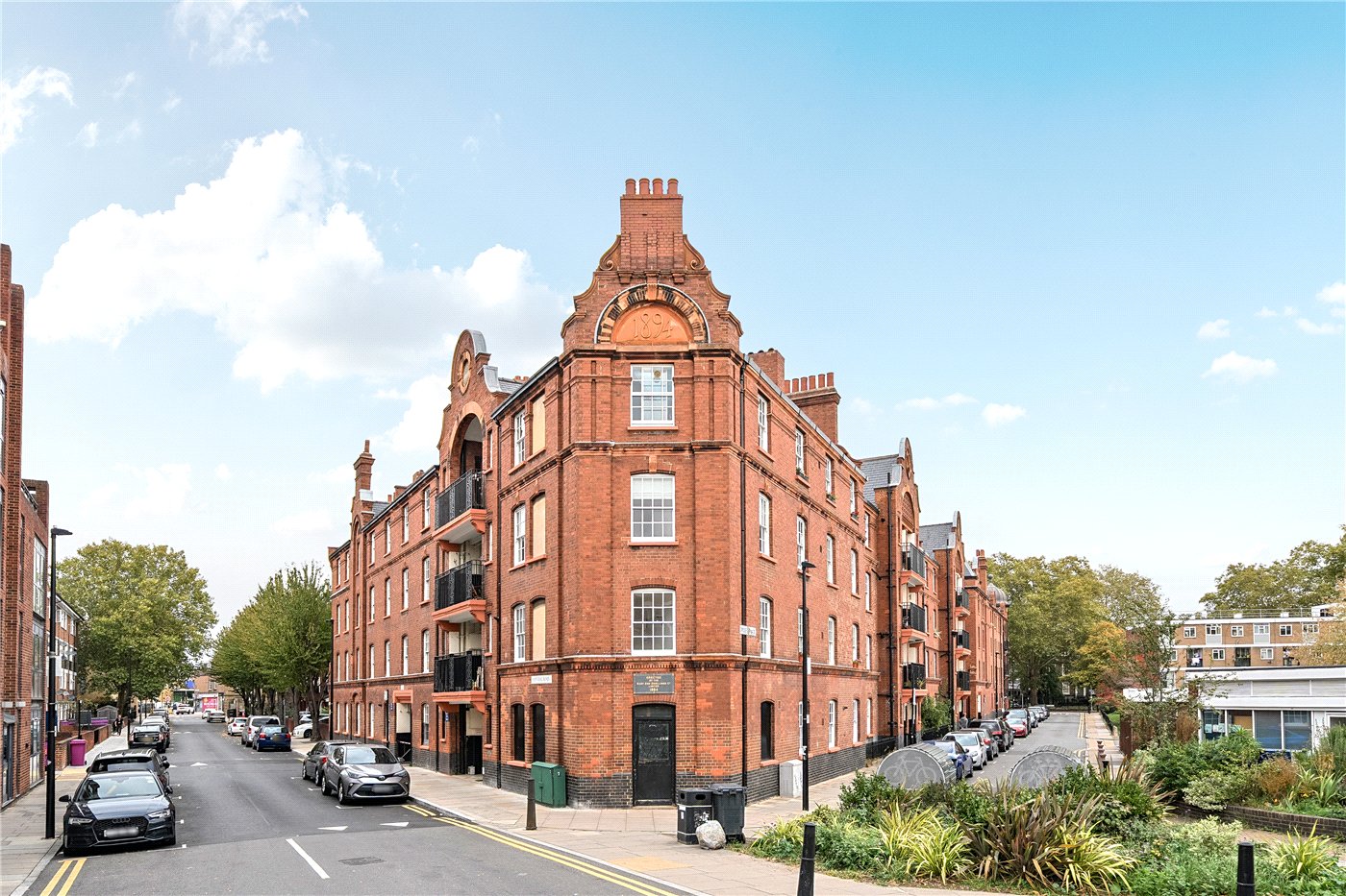 Hannibal Road, London, E1
