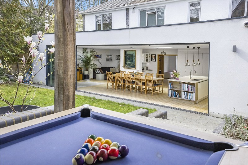 Biscoe Way, Lewisham, London, SE13