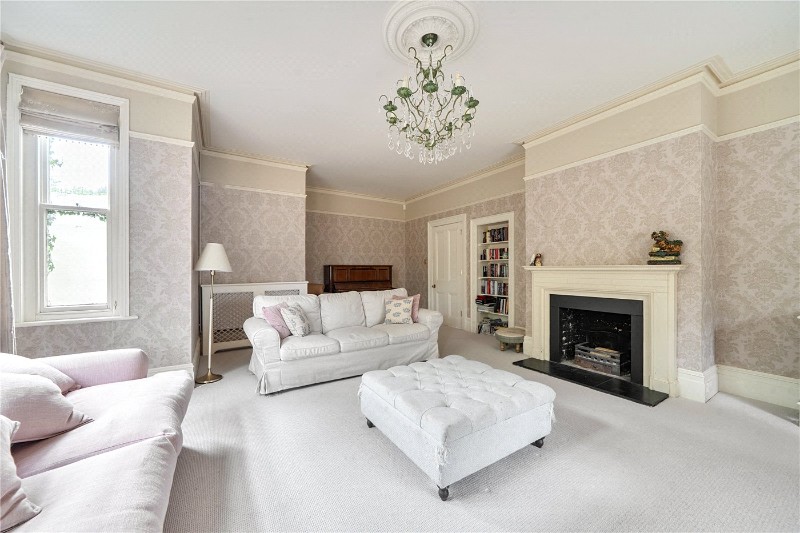 Boundstone Road, Rowledge, Farnham, Surrey, GU10