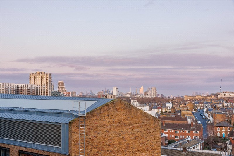 Bellwether Lane, London, SW18