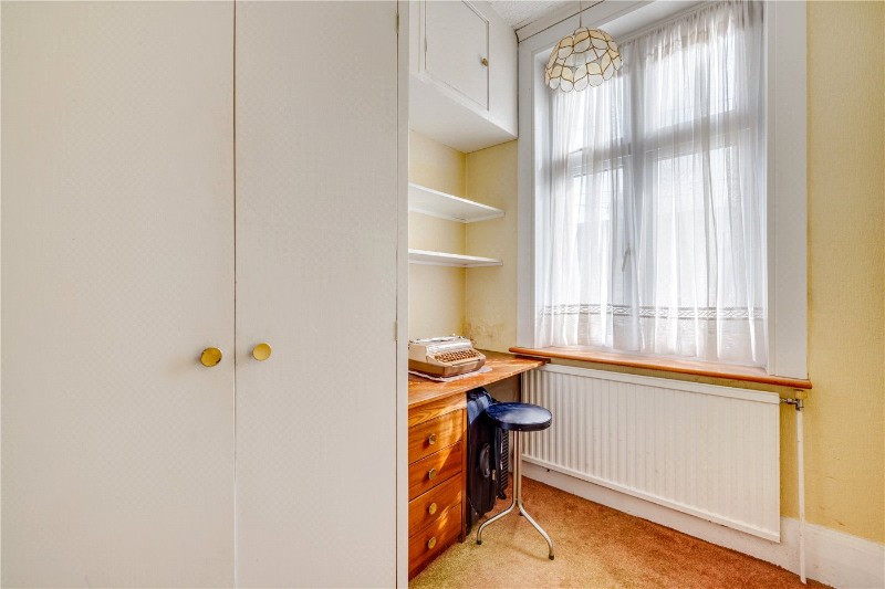 Crabtree Lane, London, SW6