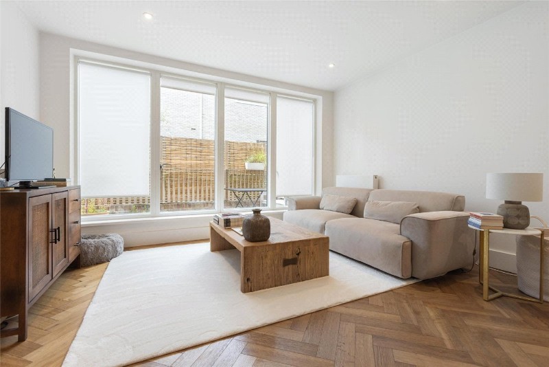 Marston Way, London, SE19