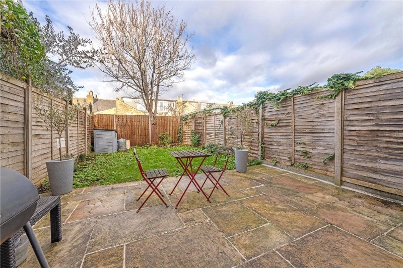 Amott Road, Peckham Rye, London, SE15