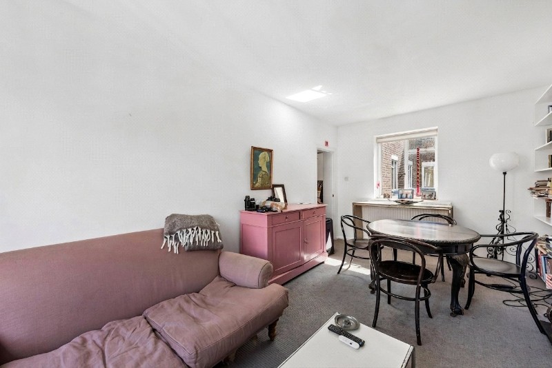 Clissold Crescent, London, N16