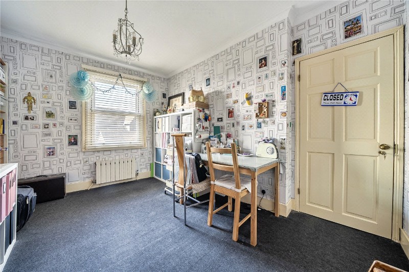 Albert Road, London, SE25
