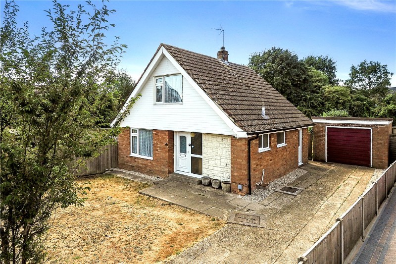 Gloucester Close, Petersfield, Hampshire, GU32