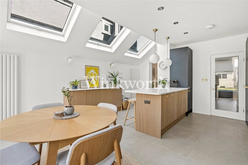 Glenwood Road, London, N15