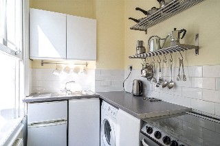 Saltoun Road, London, SW2