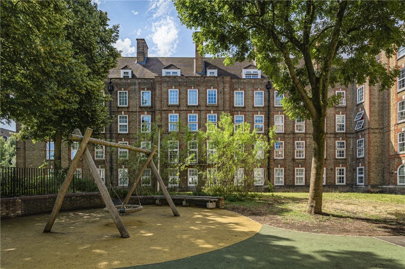 George Row, London, SE16