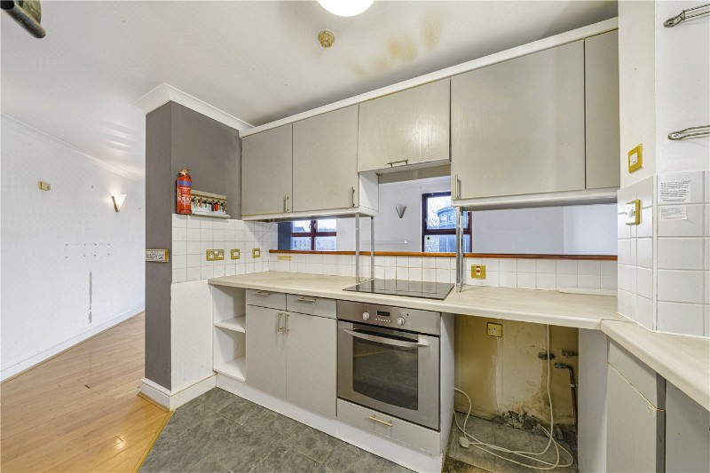 Russell Place, London, SE16