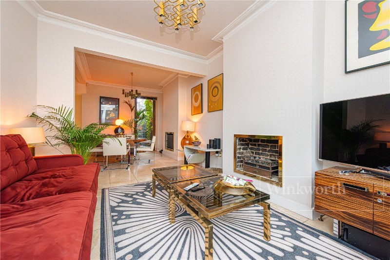 Purves Road, London, NW10