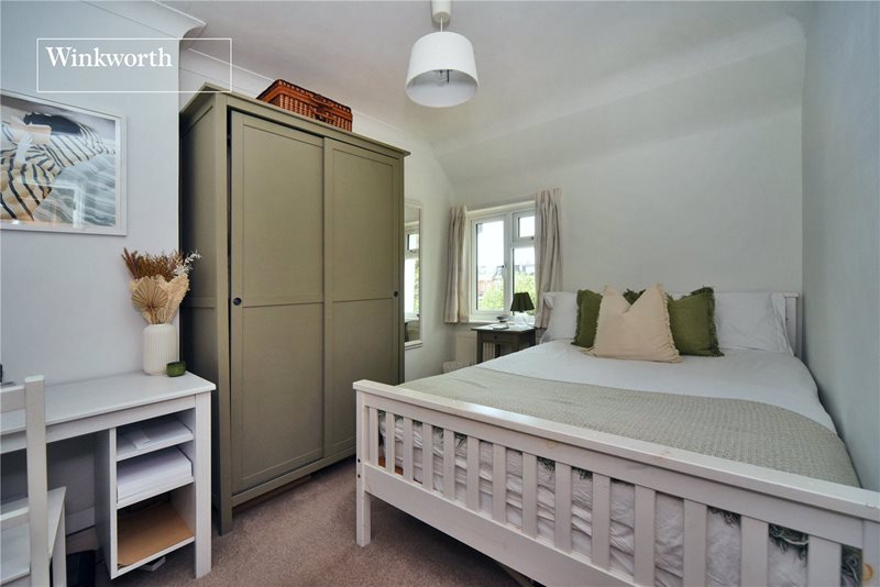 Brinkley Road, Worcester Park, KT4
