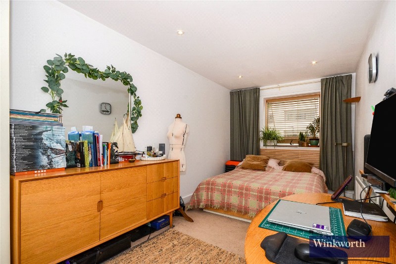 Apple Grove, Harrow, HA2