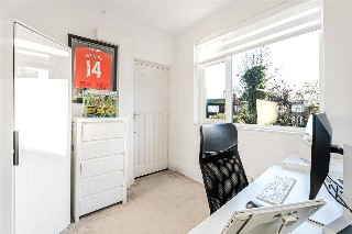 East End Road, Finchley, London, N3