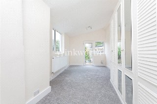Elmcroft Crescent, Golders Green, London, NW11