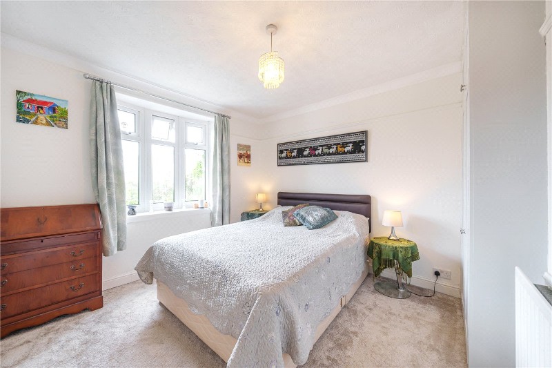 Station Road, Bentley, Farnham, Hampshire, GU10