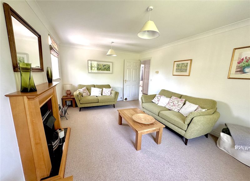 Hillcroft Close, Lymington, Hampshire, SO41