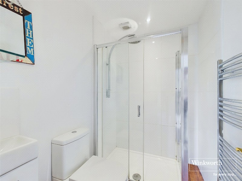 Duchess Close, Crowthorne, Berkshire, RG45