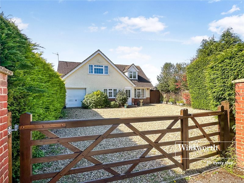 Glenwood Road, West Moors, Ferndown, Dorset, BH22