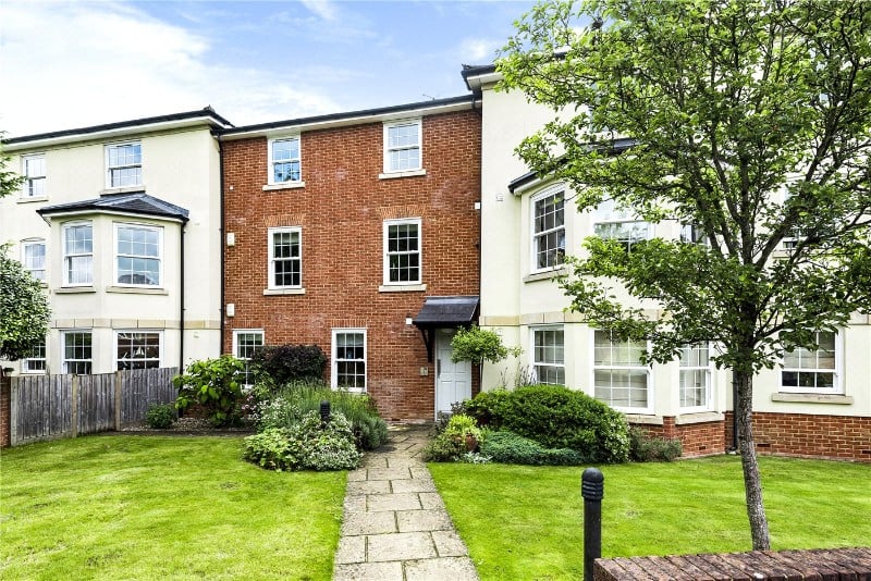 Donnington Elms, Oxford Road, Donnington, Newbury, RG14