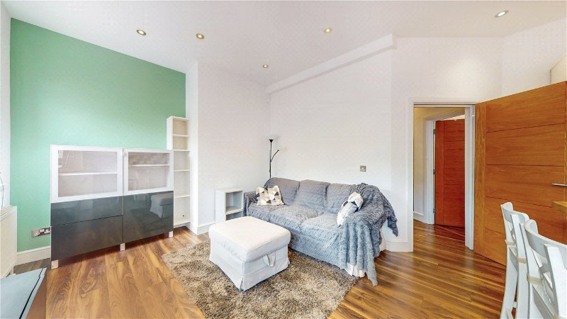 Torriano Avenue, London, NW5