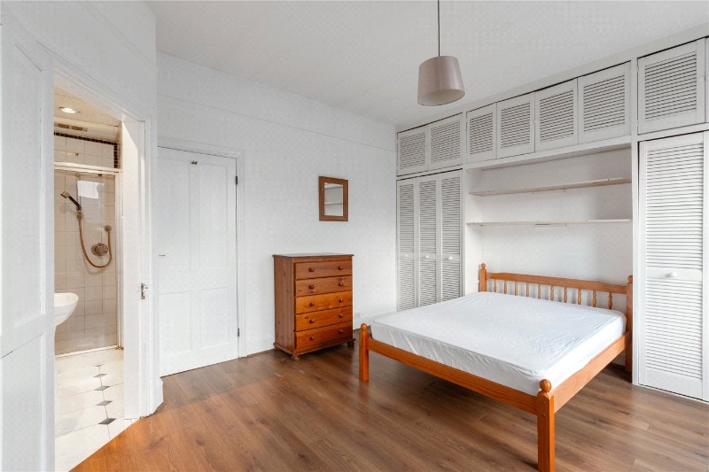 Southcroft Road, Tooting, London, SW16