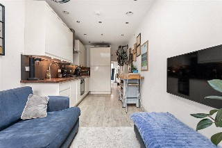 Byrne Road, London, SW12