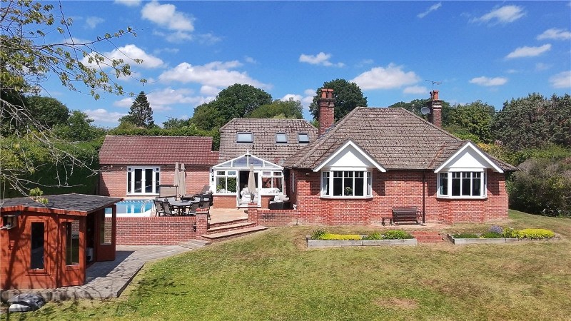 Beechfield Lane, Frilsham, Thatcham, Berkshire, RG18