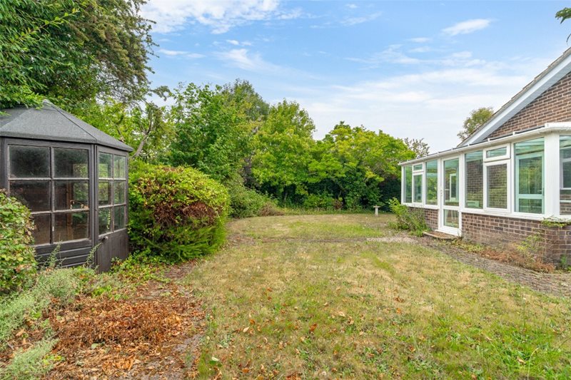 De Haviland Close, Merley, Wimborne, Dorset, BH21