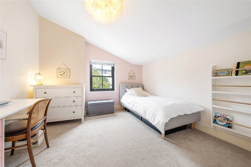 Crystal Palace Road, East Dulwich, London, SE22