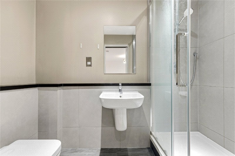 Princess Crescent, London, N4