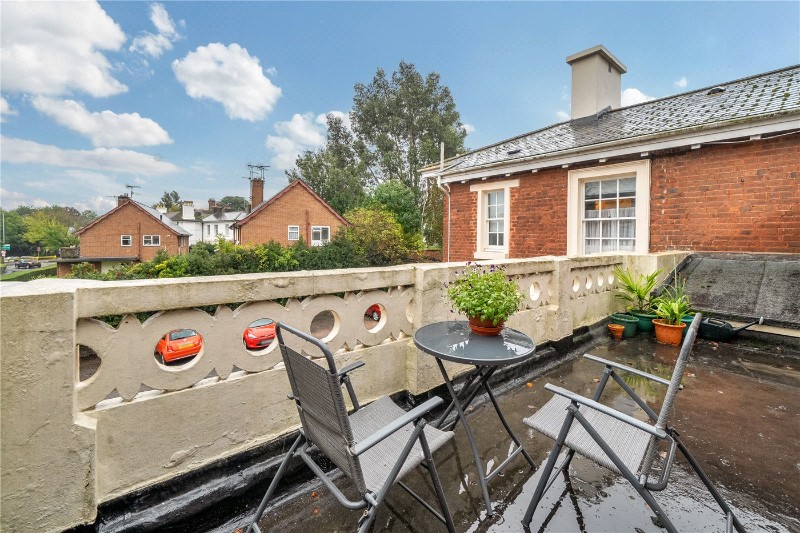 Ernsborough Court, Fairpark Road, Exeter, EX2