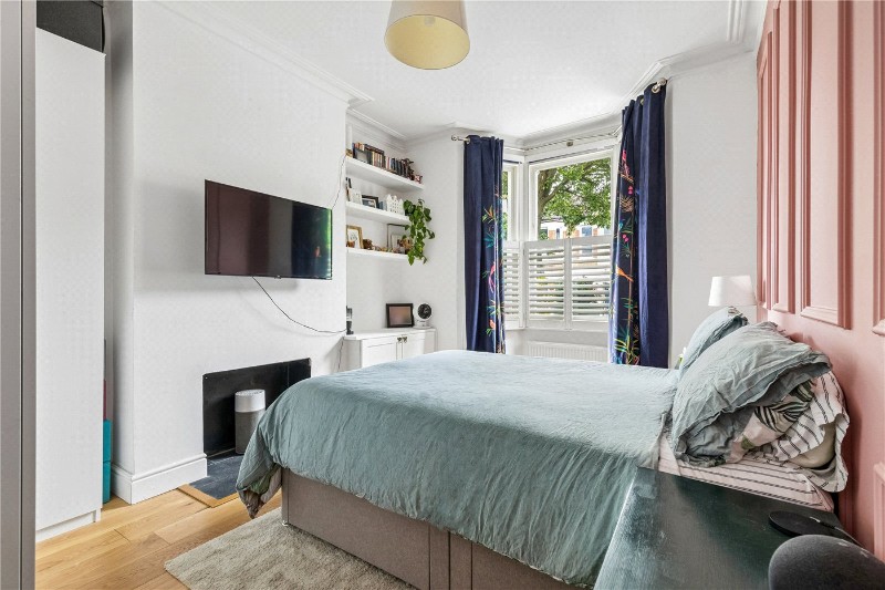 Trevelyan Road, London, SW17