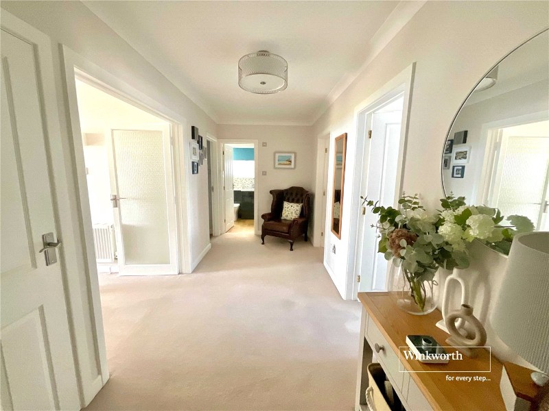 Arundel Way, Highcliffe, Christchurch, BH23