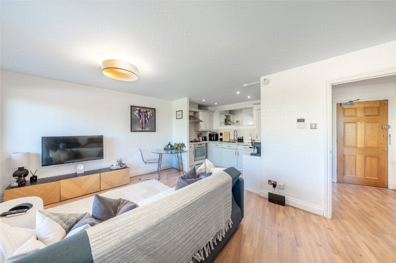 Elizabeth Court, Palgrave Gardens, Regents Park, London, NW1